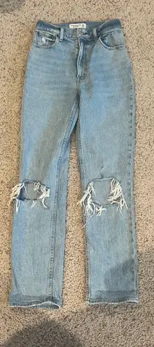 Abercrombie & Fitch Ultra High Rise 90s Straight Jean