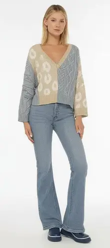 Beverly Hills Polo Club POL Sweater Womens Size S Beige Blue Pullover V-Neck Cable Knit Cozy Casual