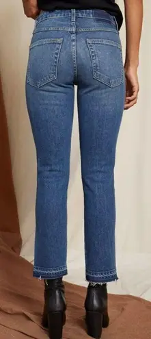 Amo Babe Med True Blue Released Hem High Rise Jeans Size 25
