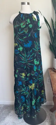 Taylor Women’s Size 8 Black Floral Maxi Dress Halter flowy 8749M