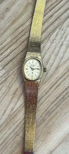 Citizen Ladies Watch Vintage Gold Tone Bracelet, Dial, Hands, Markers