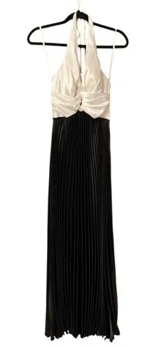 Betsy and Adam NWT Black & White Satin Rhinestone Halter Open Back Pleat Dress