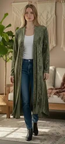 Pyramid Collection. Crushed velvet open front long duster. Olive Green. Large Green