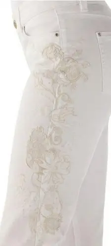 White House | Black Market  Classic White Embroidered Slim Ankle Jeans Size 4R