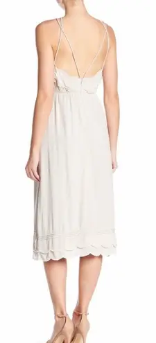 Elliatt Size XS Taupe Elation Ruffle Midi Dress