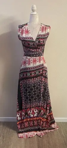 Yumi Kim Maxi Long Bohemian Floral Wrap Patio Pool Dress size S