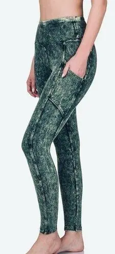 Zenana Outfitters Mineral Wash Wide Waistband Full Length Leggings in Army Green, NWOT