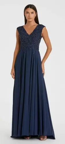 Mac Duggal NWT 20264 Navy Cap Sleeve Applique Bodice Flowy Gown Size 12