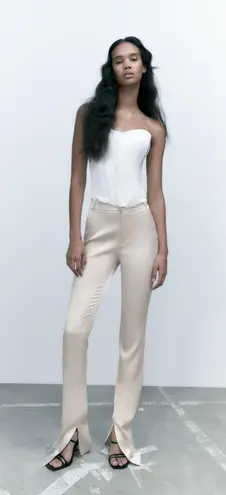 ZARA NWT  Cream FULL-LENGTH SATIN TROUSERS. Size Medium.