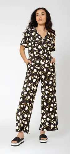 Leota Ruby Short Sleeve Jumpsuit Black size large floral printed maximalist