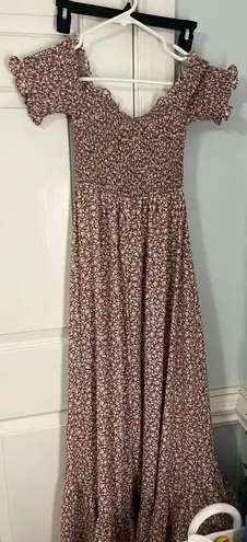 Francesca's Floral Maxi dress