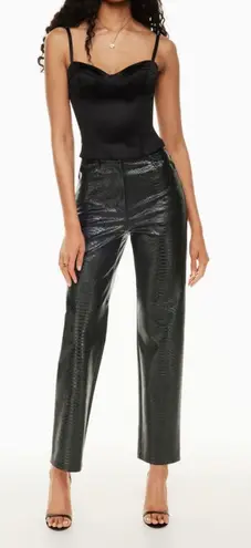 Wilfred Aritzia The Melina High Waisted Vegan Leather Black Pants Sz 2 Snakeskin