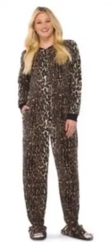 Nick & Nora Women's Leopard Print Fleece Footed Pajamas Onesie Sleepwear Medium