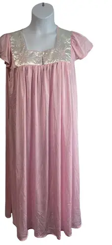 VTG Unbranded Pink Long Nightgown Silky Nylon Lace Lingerie 1960s Dress‎ Sz N/A