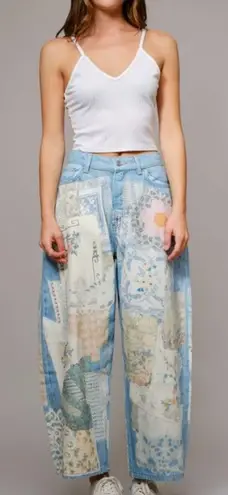 Boutique patchwork Illusions Printed barrel Jeans Size large nwt! Blue