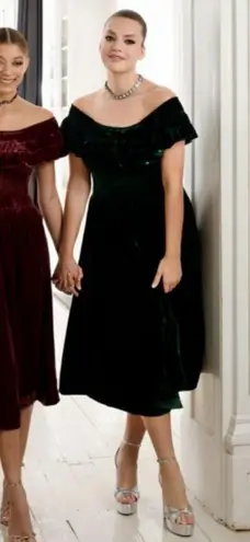 Hill House ๐๐ The Akilah Nap Dress ~ Emerald Green Velvet Small S NWT