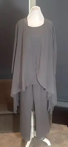 Women’s Gray Chiffon 3 Piece Mother of the Bride Formal Pant Suit Size 12 NEW