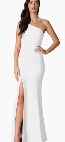 Dress the Population NWOT AMY crepe one shoulder maxi slit white gown sz S