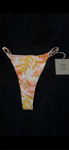 Stone Fox Swim NWT stone fox Brazilian bottoms