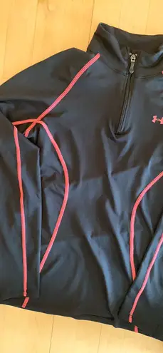 Under Armour Pull Over Half Zip Up