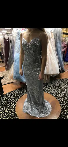 Amelia Couture style no. 62079114 (size 2) silver detailed prom dress