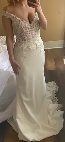 Maggie Sottero Wedding Dress White Size 4