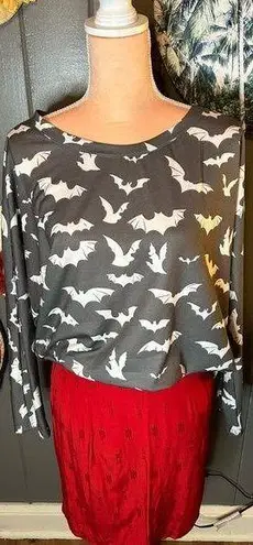 Gray Longsleeve Bat Top Large