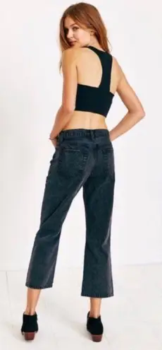 BDG Mid rise Relaxed Cropped Jean
