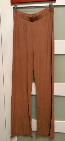 SKIMS Brown Pajama/Loungewear pants Size Small