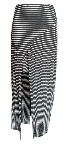 Womens Lovesick Striped Tiered Pull