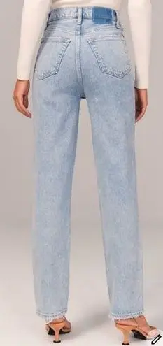 Abercrombie & Fitch The 90’s Straight Ultra High Rise Crossover Waist Jeans