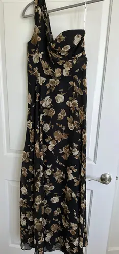 Lulus Black Floral One-Shoulder Maxi Dress