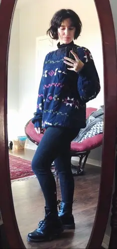 vintage • handknit sweater pullover chunky oversized navy blue 1990s cable knit Size L