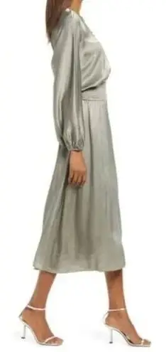 Elliatt Sporades Long Sleeve Dress in Sage Size Small