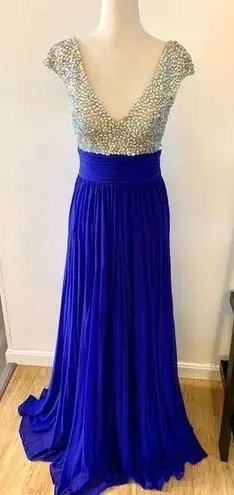 Dress Up Prom dress blue  long blue dress prom or fancy  event size 6