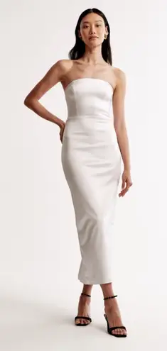 Abercrombie & Fitch Abercrombie Strapless Satin Sculpt Maxi Dress - Image 1