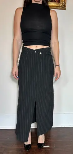 Weekday  Preppy Black Lined Midi Skirt Sz M - Image 1