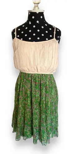 YA Los Angeles Ya Los Angeles Womens Dress Sz XS Green Floral Skirt Beige Pleated Bodice