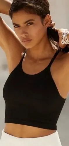 Free Press NWOT FREE PEOPLE - Happiness Runs Crop Tank black XS/S