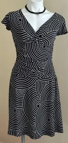 London Times  Black & White Polkadots Midi Short Sleeves Empire Dress Waist SZ 8