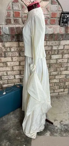 wedding suit cream puff sleeve peplum train