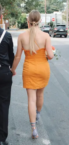 Selfie Leslie orange homecoming dress