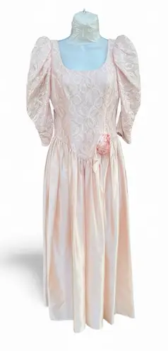 Vintage 1980’s Alfred Angelo Dance allure satin and lace dress Pink