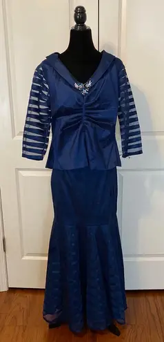 Emma Fashions Vintage Cocktail /wedding Navy gown- size 6.
