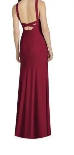 DESSY COLLECTION Cutaway Shoulder Crepe Column Gown Halter Criss Cross Back Sz 0 Red