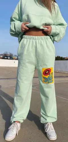 Boys Lie NEW GET BLOCKED MINT SWEATPANTS - SZ LARGE