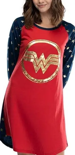 DC Comics Wonder Woman Red and Blue Star Print Raglan Tee size L