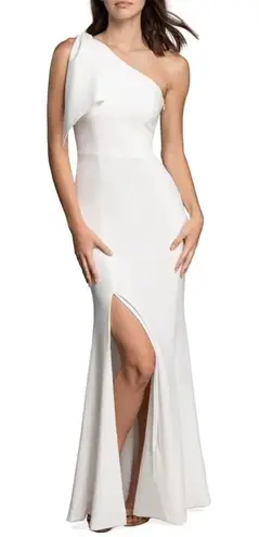Dress the Population NWT Georgina One-Shoulder Crepe Gown Off White