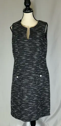 Karl Lagerfeld • Tweed Shift Dress Womens 12 Black White White Pearl Buttons