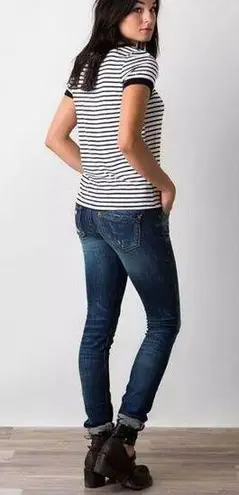 Buckle Black Fit No. 53 Skinny Stretch Jean Size 27x32